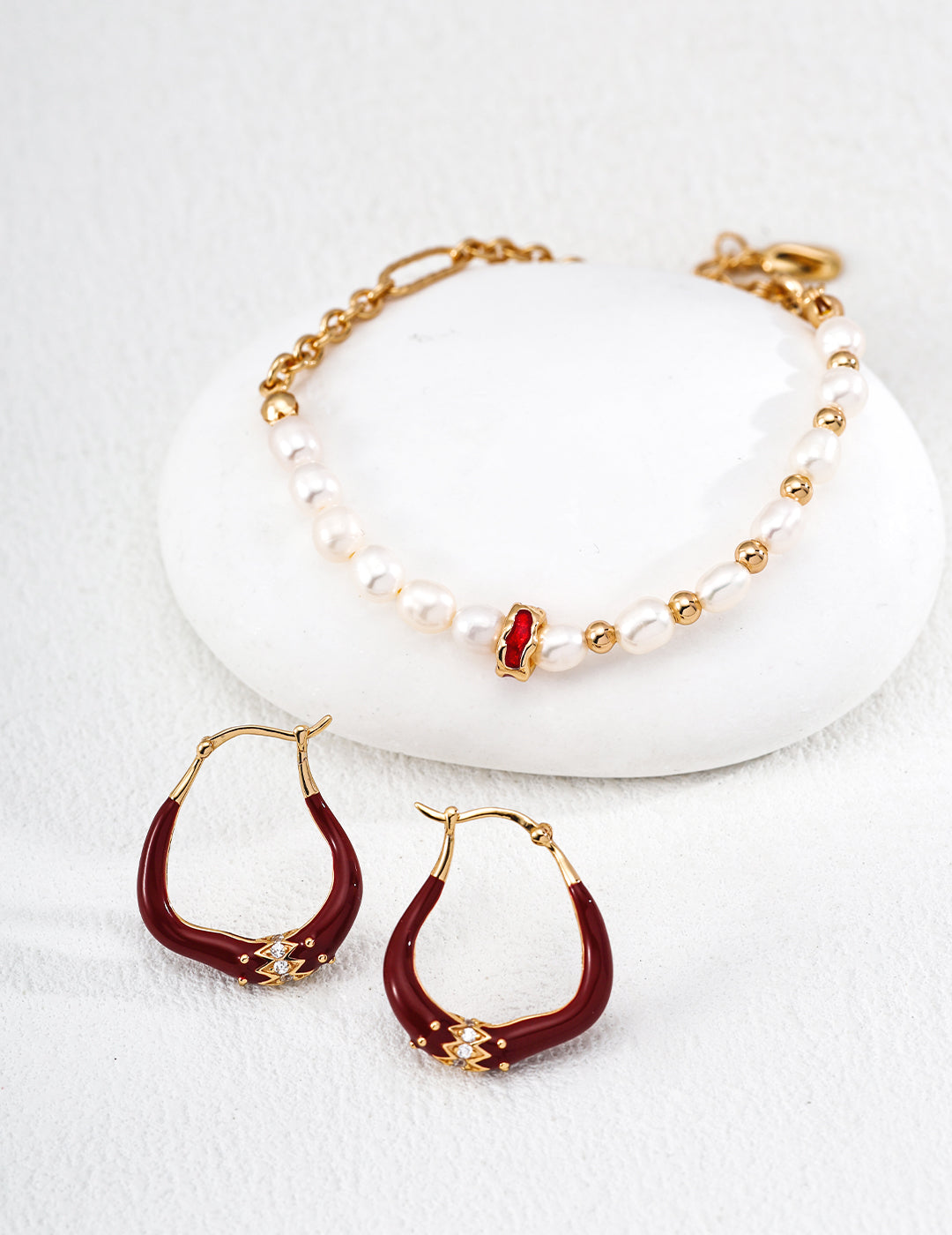 SENLORE Minimalist Dainty Red Enamel Earrings – Lifestyle Shot
