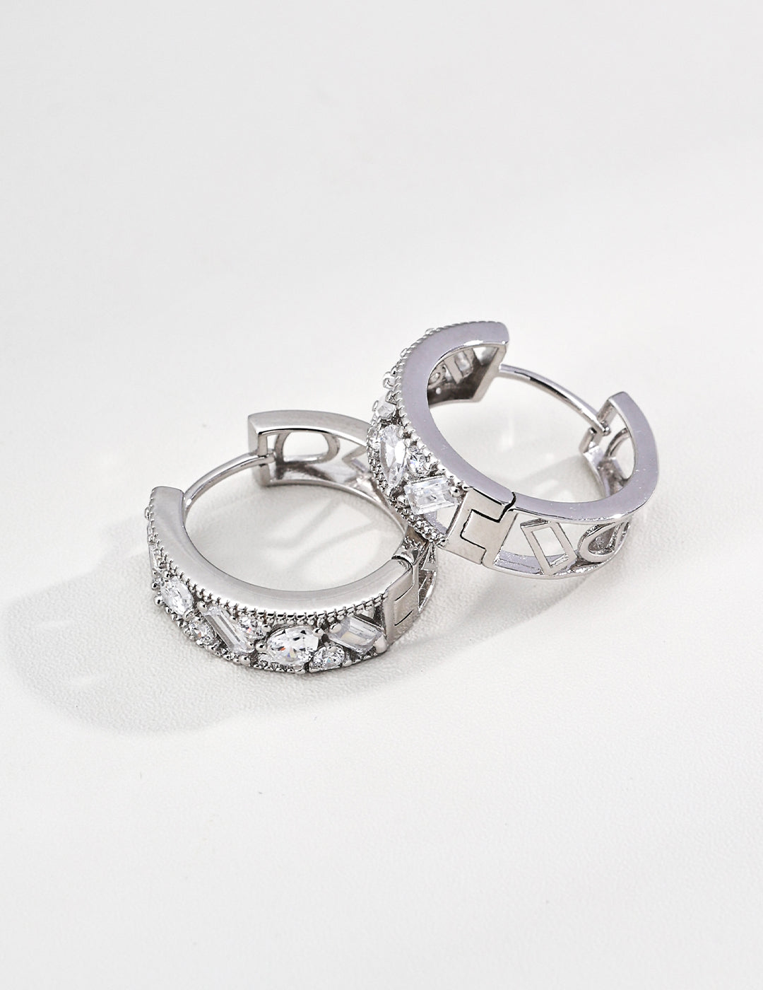 SENLORE Versatile Style Earrings – Lifestyle Shot