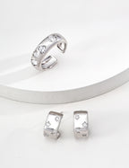 SENLORE Minimalist Zircon Earrings – Side View