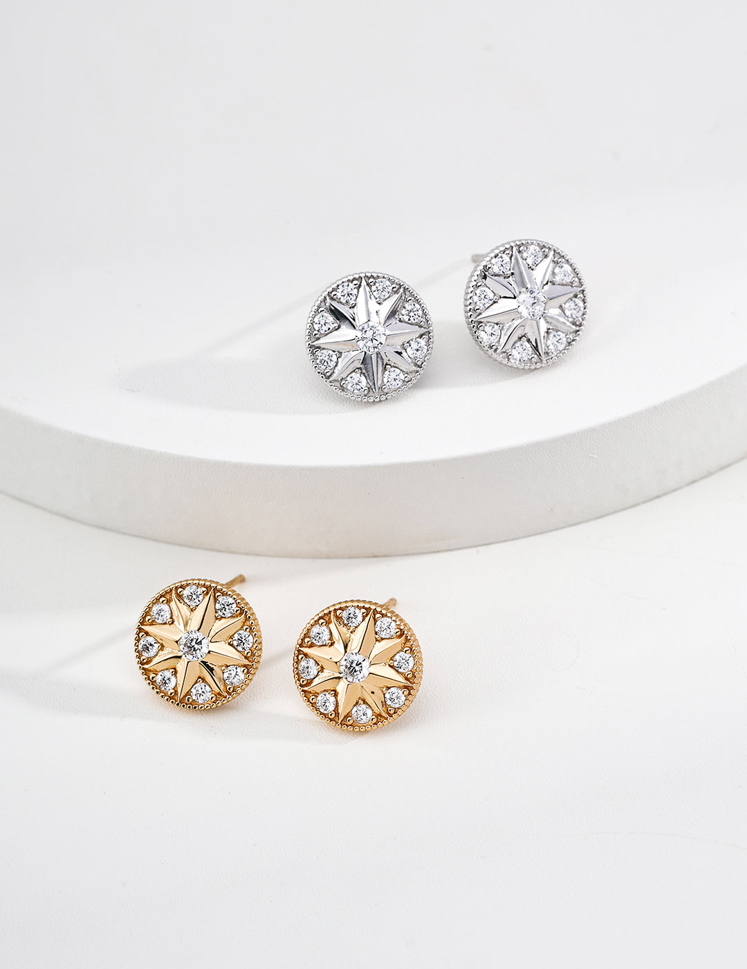 SENLORE Vintage Starburst Earrings – Lifestyle Shot