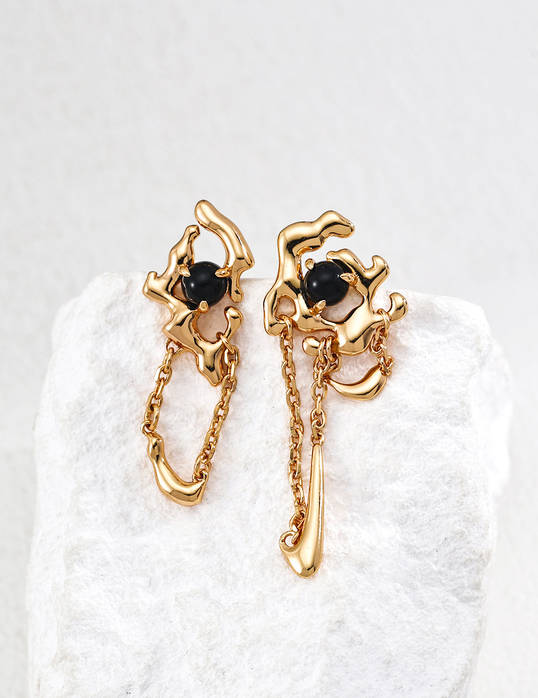 Lava Agate Earrings — 18K Gold Vermeil, black agate | SENLORE