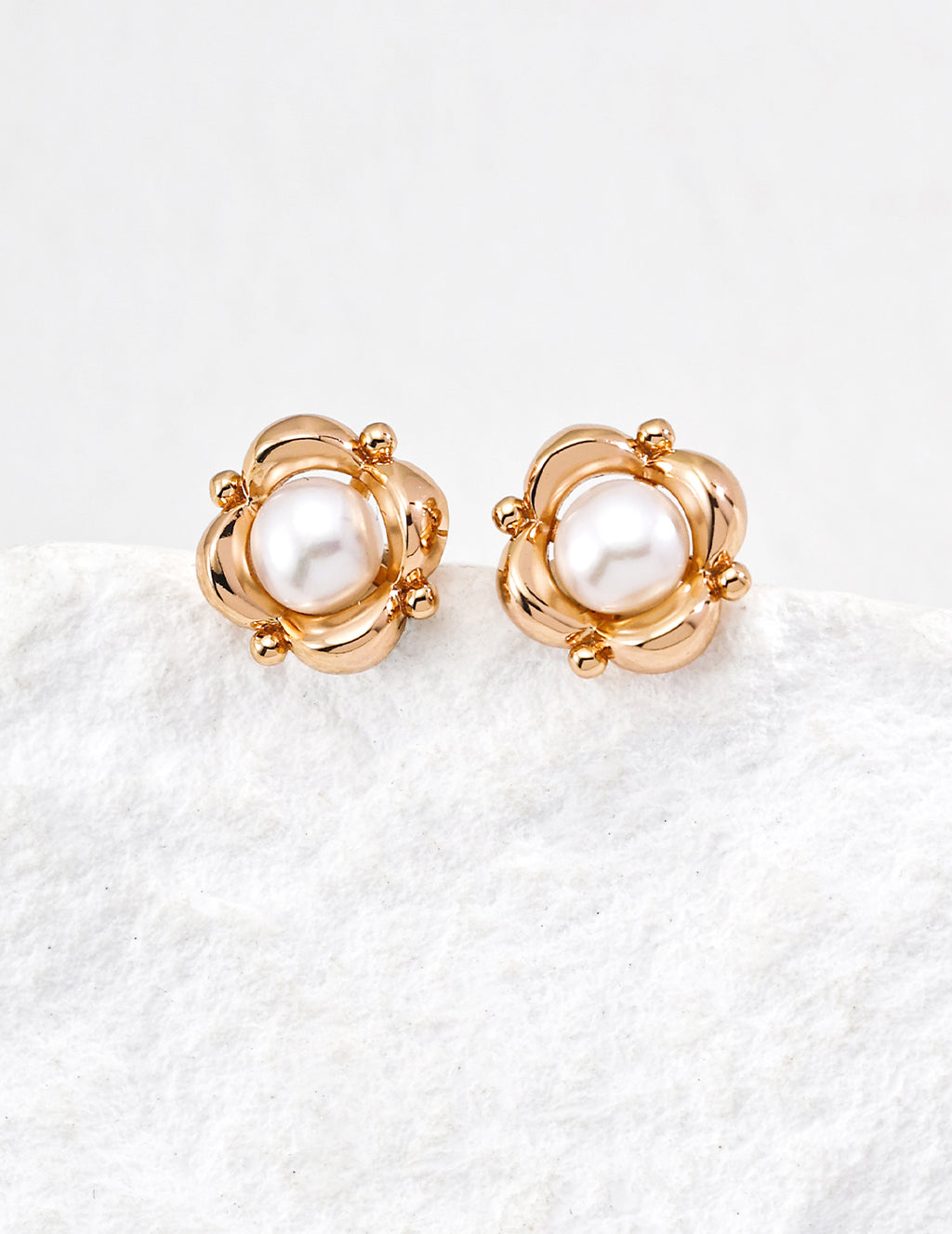 Pearl Blossom Earrings — Sterling Silver, 18K Gold Vermeil, natural freshwater pearl | SENLORE