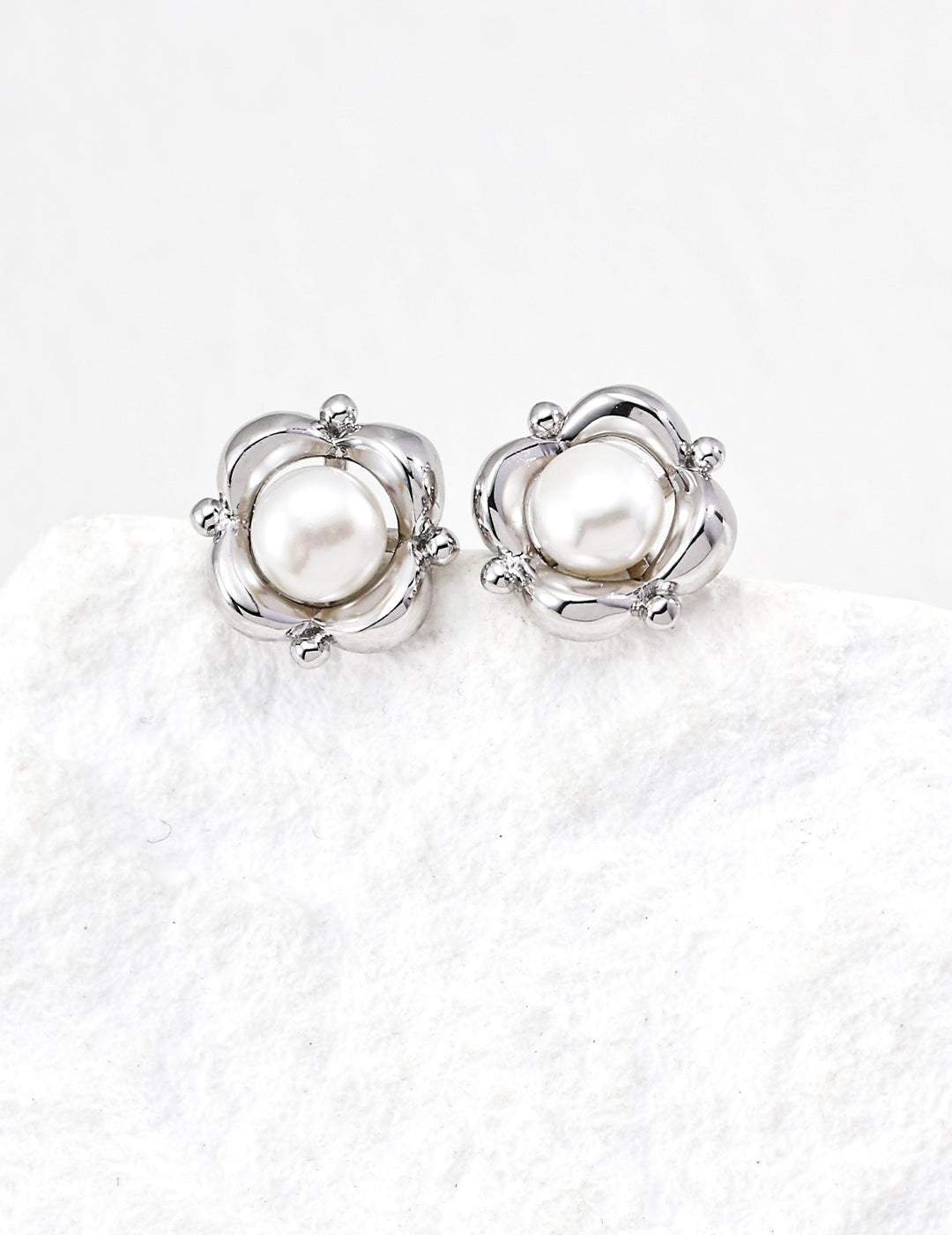 Pearl Blossom Earrings — Sterling Silver, 18K Gold Vermeil, natural freshwater pearl | SENLORE