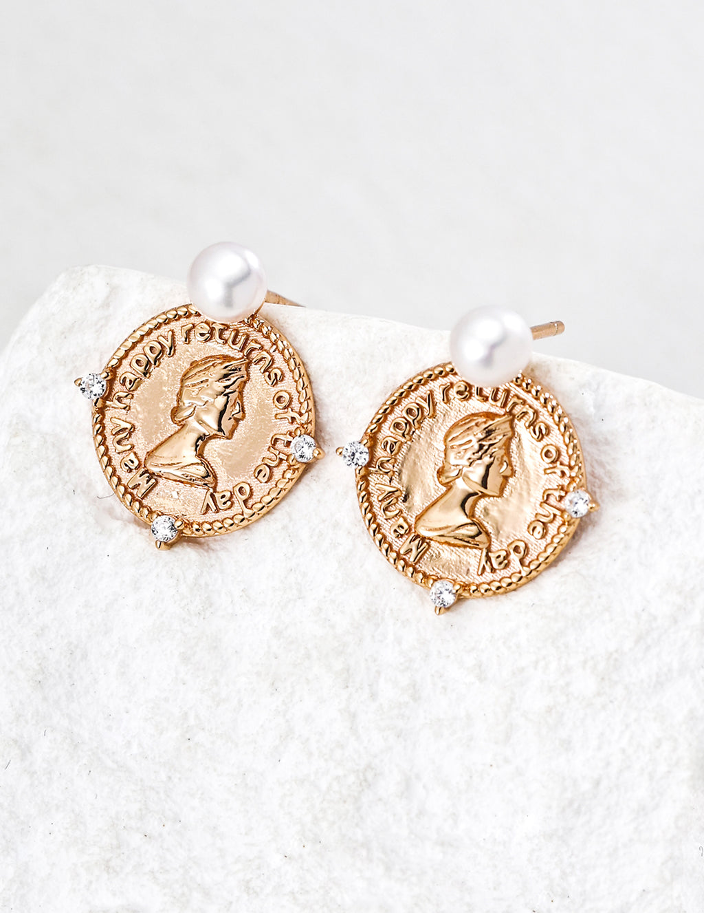 Vintage Queen Pearl Stud Earrings — 18K Gold Vermeil, natural freshwater pearl, cubic zirconia | SENLORE