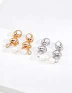 SENLORE Teardrop Pearl Earrings – Lifestyle Shot