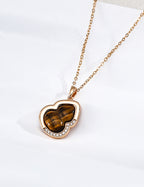 SENLORE Fulu Blessing Necklace – Side View