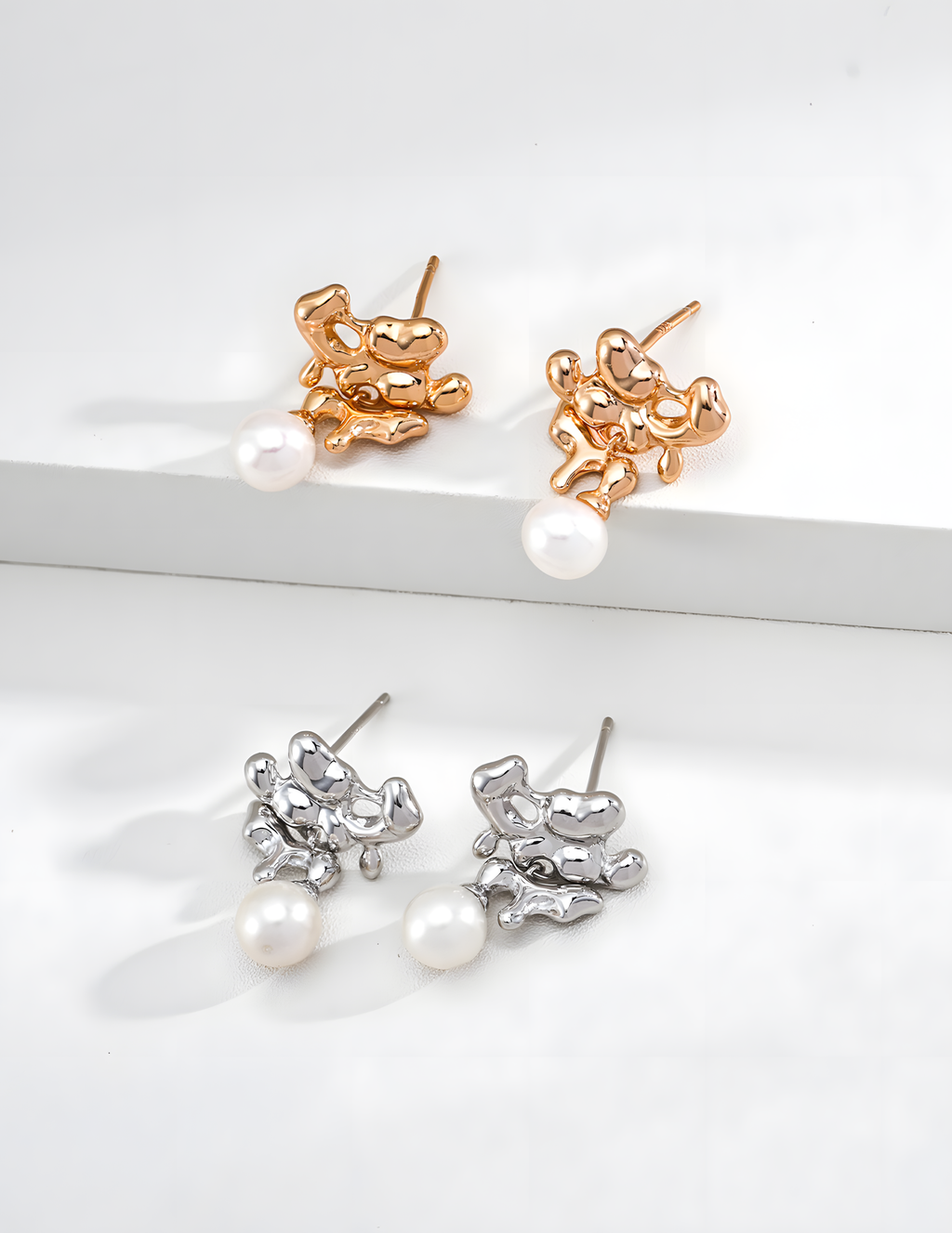 SENLORE Lava Fluid Pearl Earrings – Detail Close-up