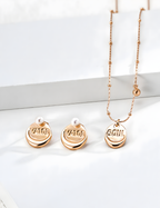 SENLORE Minimalist Pearl Earrings – Lifestyle Shot