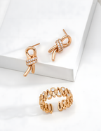 SENLORE Minimalist Knot Earrings – Lifestyle Shot