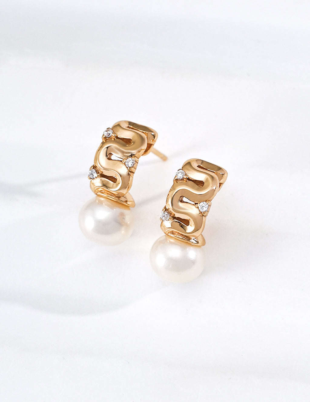 Geometric Zircon Pearl Earrings