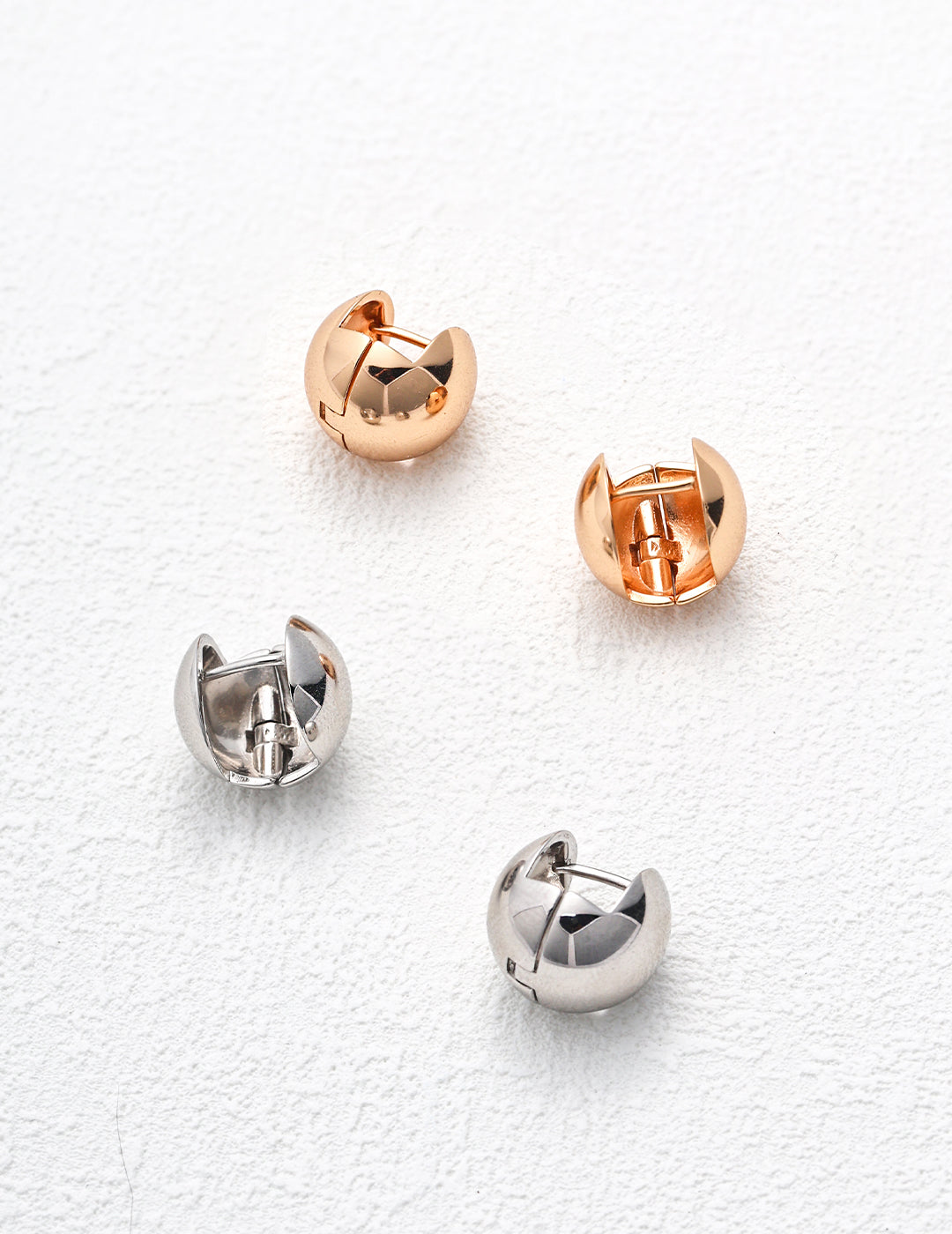 Minimal 3D Sphere Earrings — Sterling Silver, 18K Gold Vermeil | SENLORE