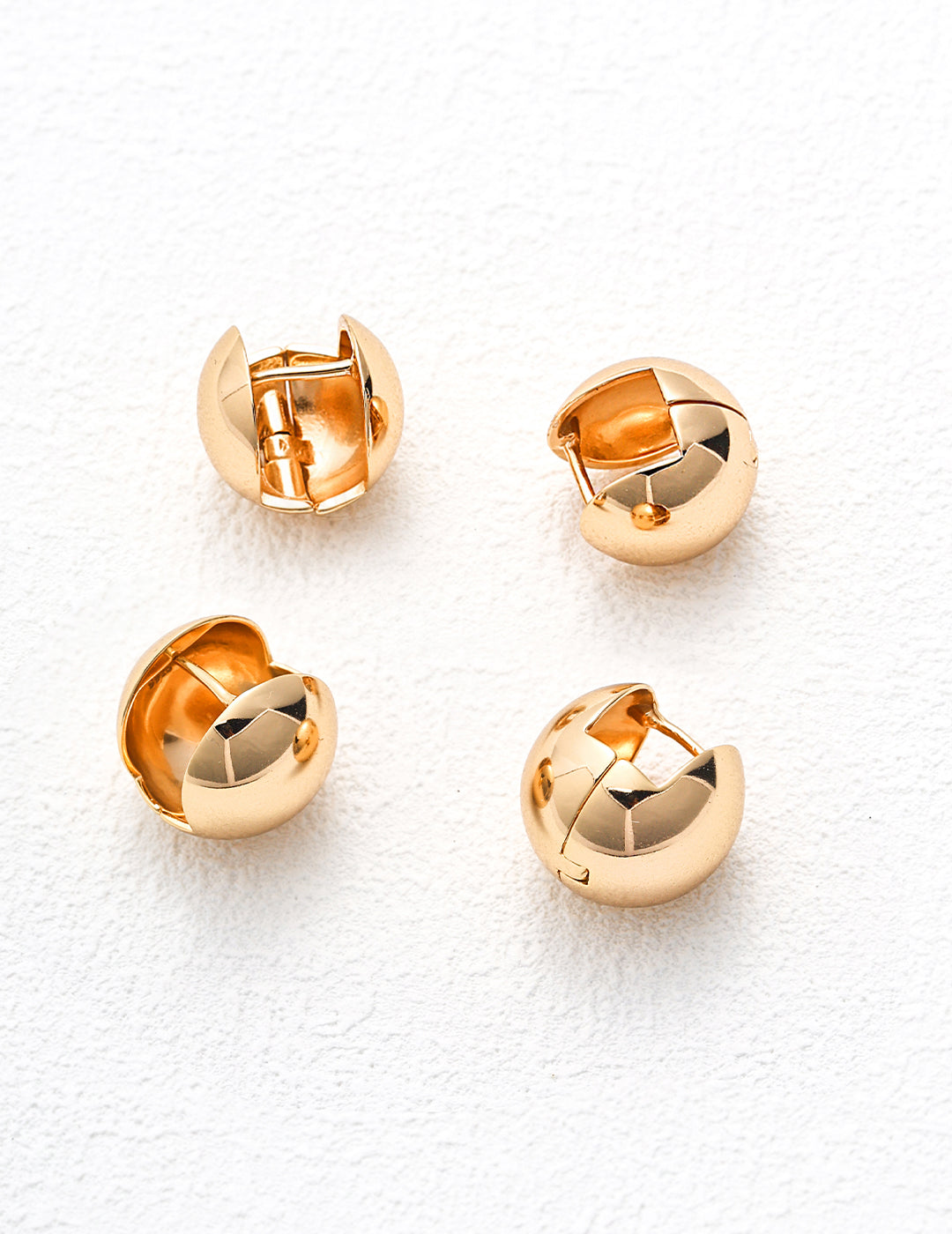 Minimal 3D Sphere Earrings — Sterling Silver, 18K Gold Vermeil | SENLORE