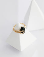 SENLORE Sterling Silver Ring – Lifestyle Shot