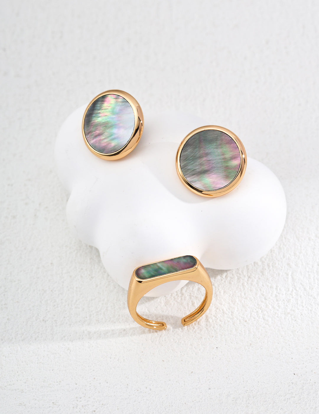 Minimal Black Shell Ring — Sterling Silver, 18K Gold Vermeil, black shell | SENLORE