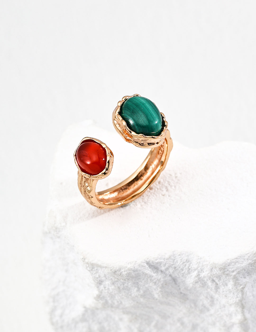 SENLORE Natural Ore Ring – Side View