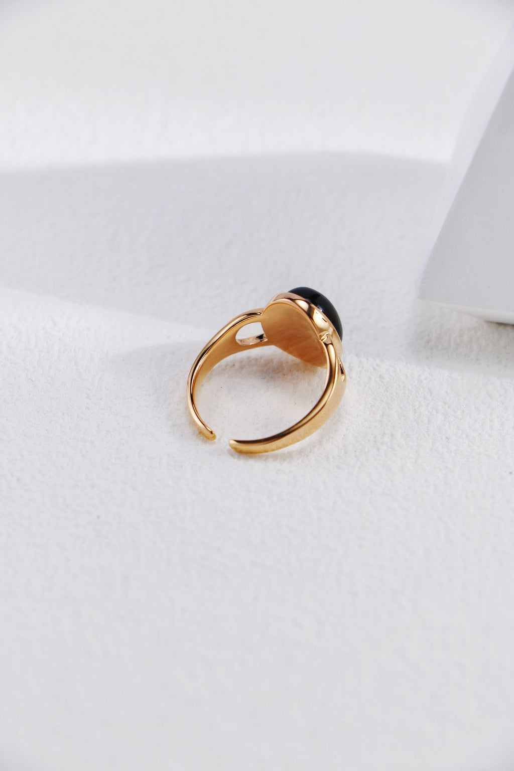 Black Agate Ring — Black Agate & 18K Gold Vermeil | SENLORE
