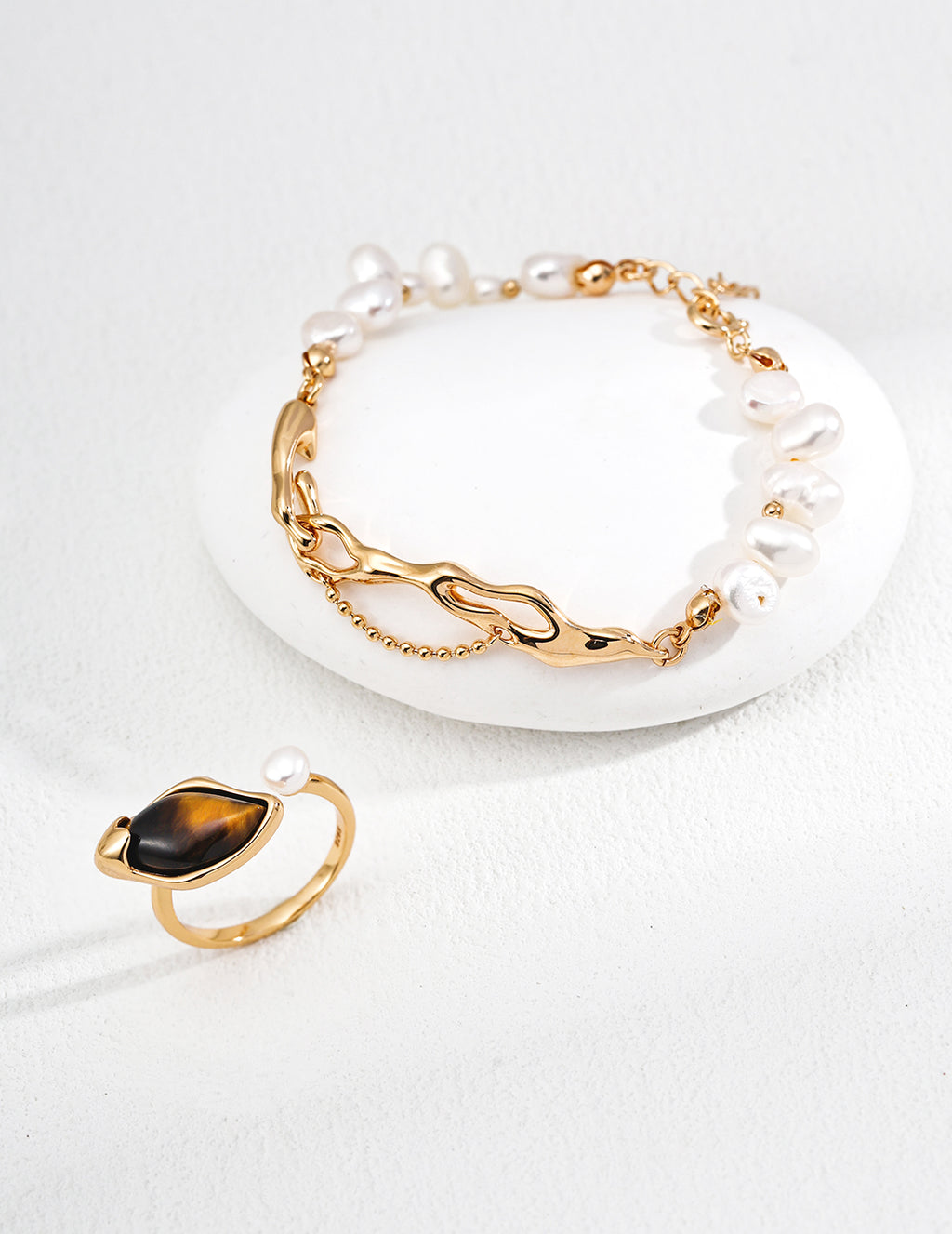 Tiger's Eye Willow Leaf Pearl Ring — 18K Gold Vermeil, natural freshwater pearl, tiger's eye, citrine | SENLORE