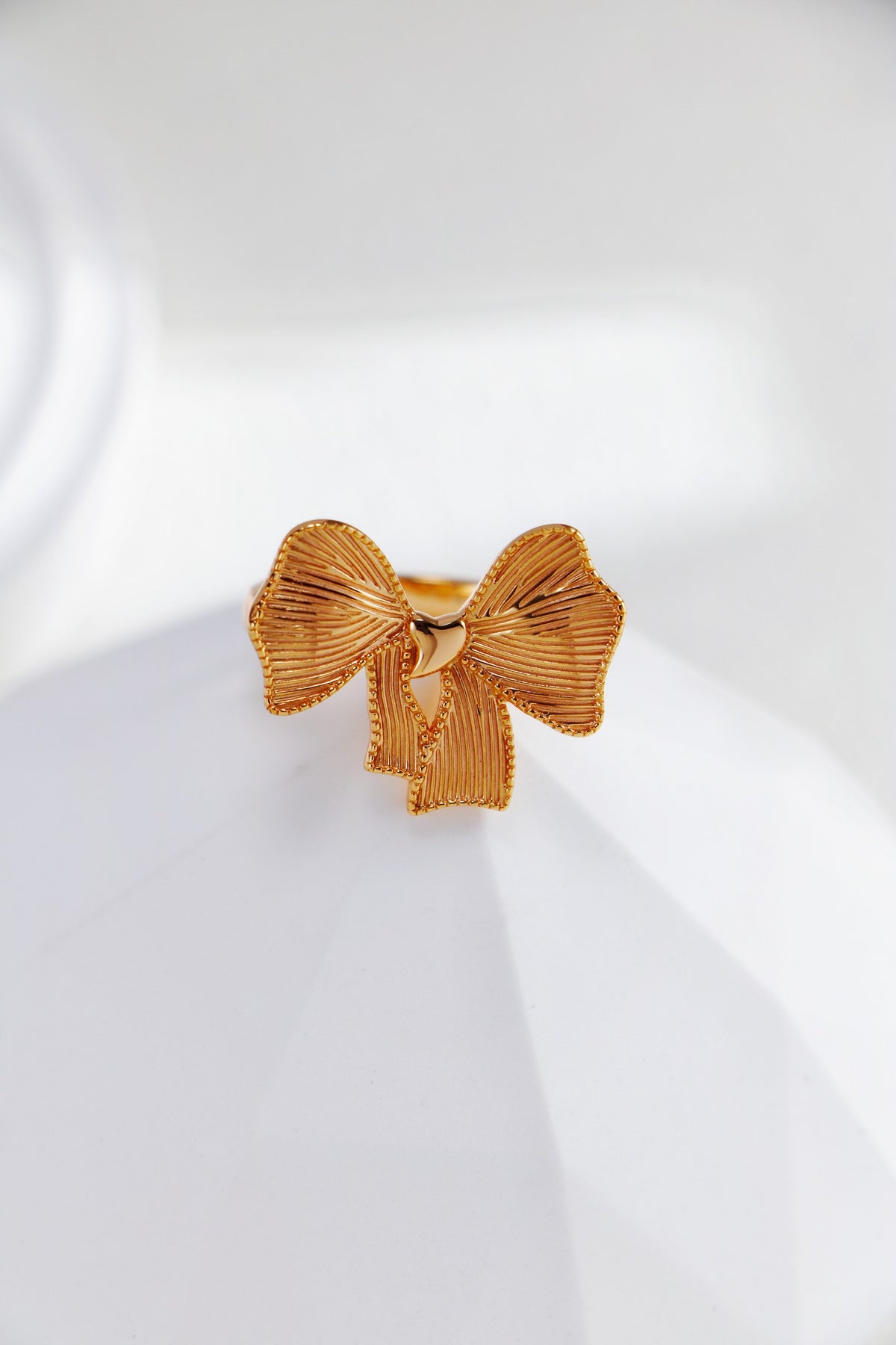 Bow-Knot Ring — 18K Gold Vermeil & Sterling Silver | SENLORE