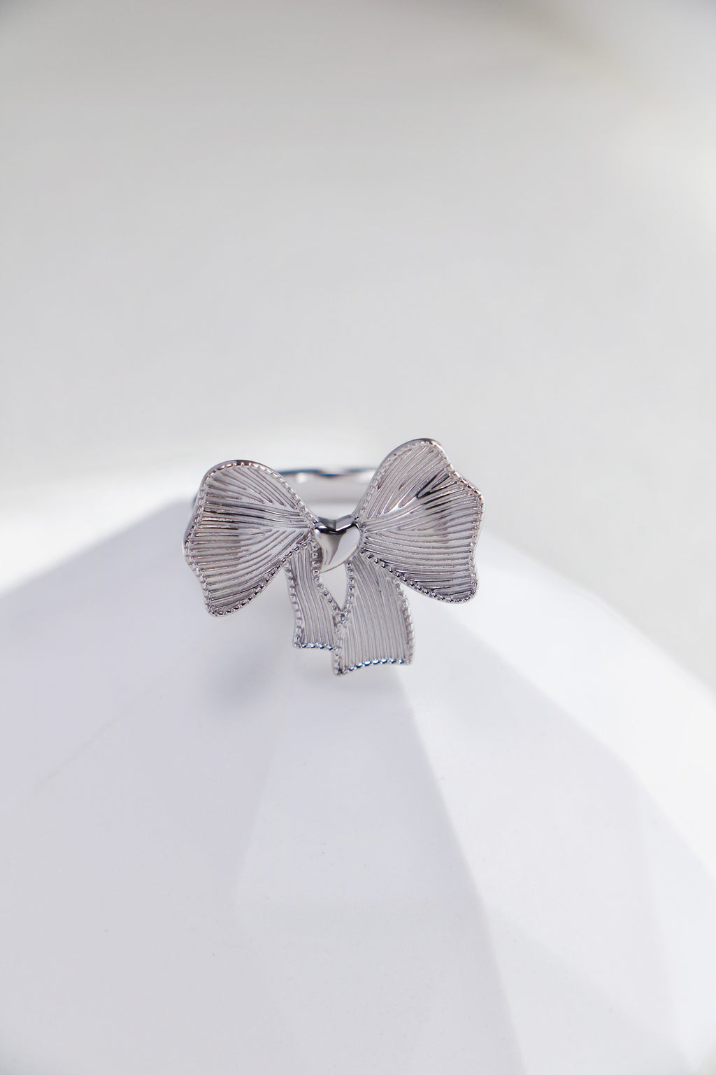 Bow-Knot Ring — 18K Gold Vermeil & Sterling Silver | SENLORE