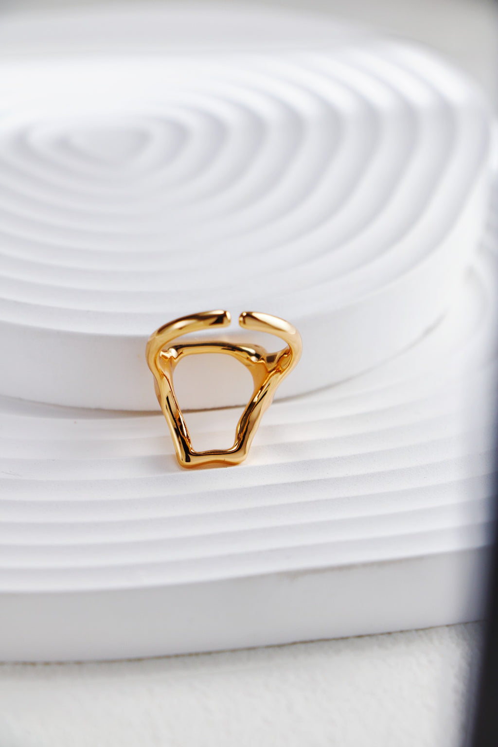 Two-Tone Minimalist Ring — Sterling Silver Two-Tone | SENLORE