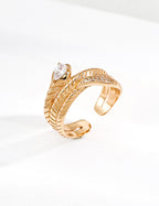 SENLORE Vintage Zircon Ring – Detail Close-up
