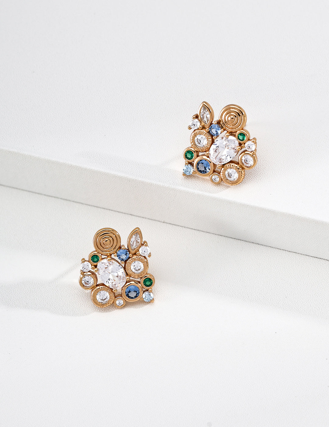 SENLORE Lush Forest Earrings – Side View