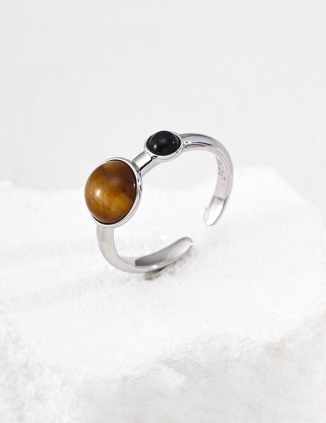 Tiger's Eye Fortune Ring — 18K Gold Vermeil, tiger's eye, white shell | SENLORE