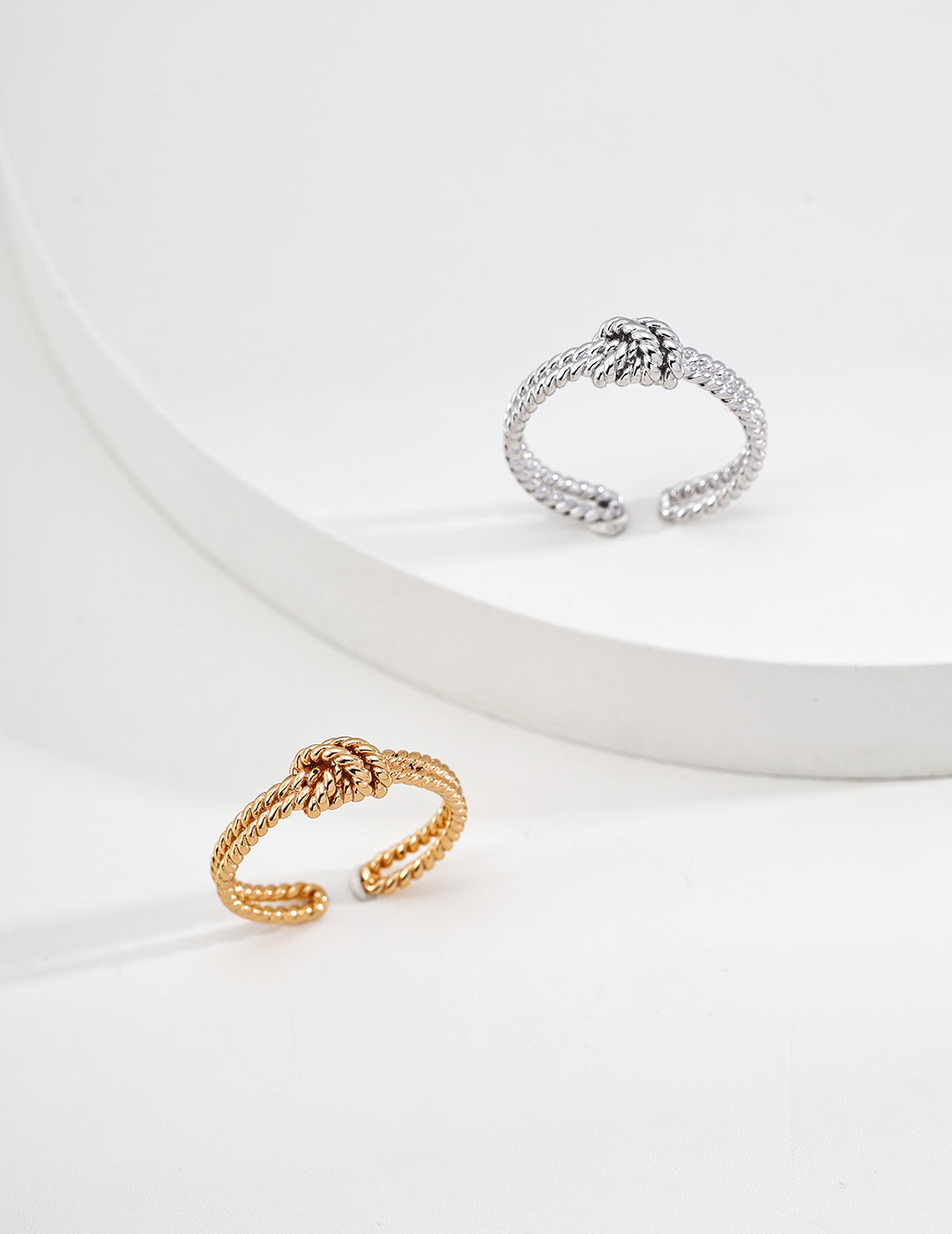 Minimal Knot Ring — Sterling Silver | SENLORE