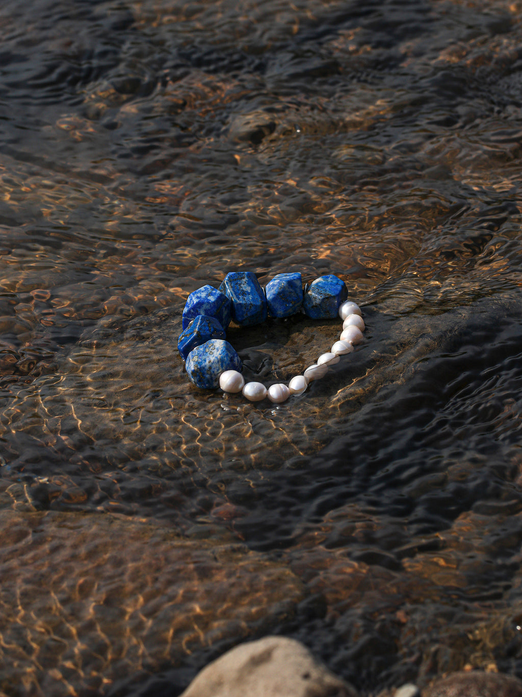 Enchantress Pearl Bracelet — freshwater pearl & freeform lapis lazuli & S925 Sterling Silver | SENLORE