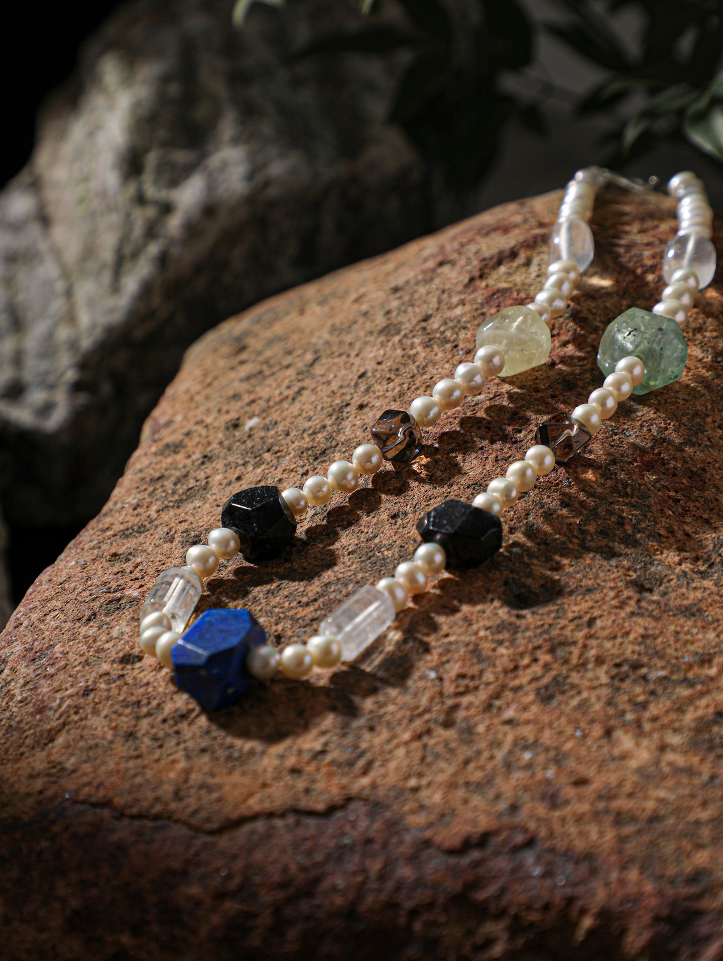 SENLORE Candy-colored Crystal Pearl Necklace – Detail Close-up