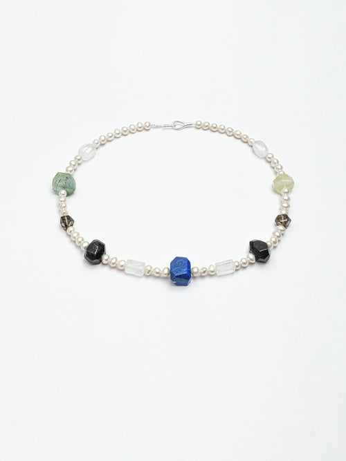 SENLORE Candy-colored Crystal Pearl Necklace – Lifestyle Shot