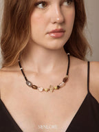 SENLORE Minimalist Black Crystal Necklace – Lifestyle Shot