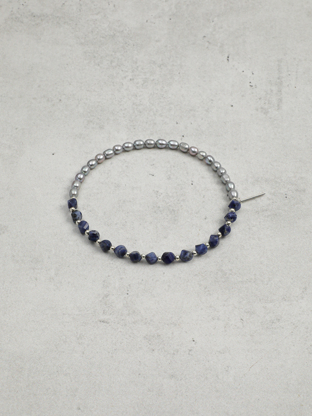 Blue Vein Grey Pearl Bracelet — blue-vein stone knotted bead & grey freshwater seed pearl & S925 Sterling Silver | SENLORE
