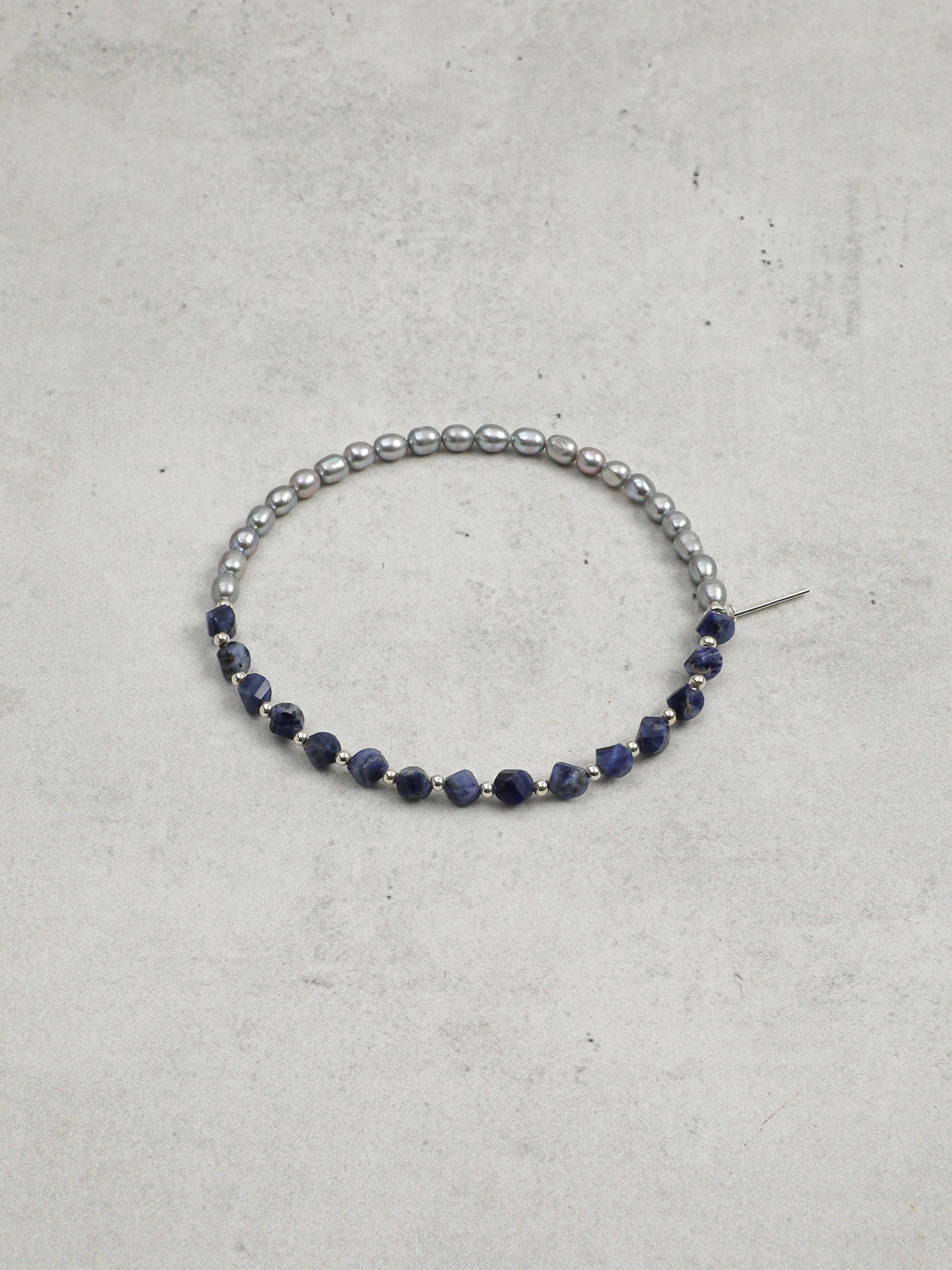 Blue Vein Grey Pearl Bracelet — blue-vein stone knotted bead & grey freshwater seed pearl & S925 Sterling Silver | SENLORE