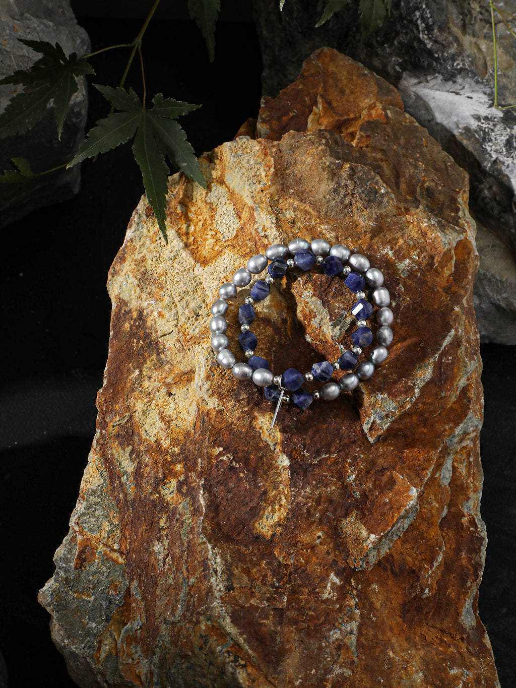 Blue Vein Grey Pearl Bracelet — blue-vein stone knotted bead & grey freshwater seed pearl & S925 Sterling Silver | SENLORE