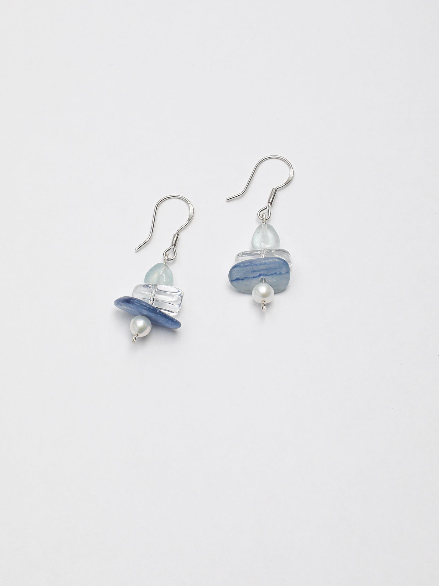 SENLORE Aquamarine Natural Pearl Earrings – Detail Close-up