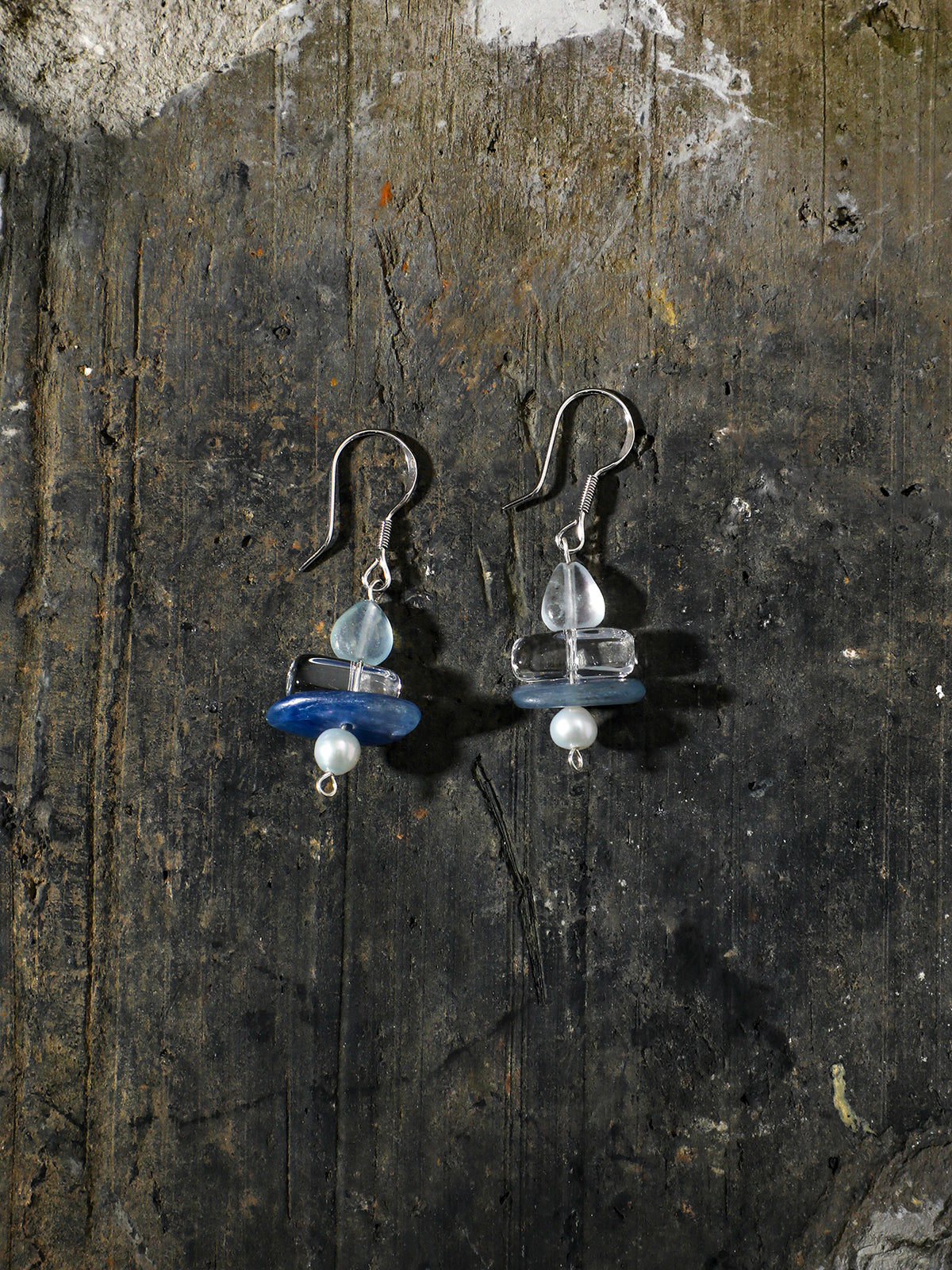 SENLORE Aquamarine Natural Pearl Earrings – Side View