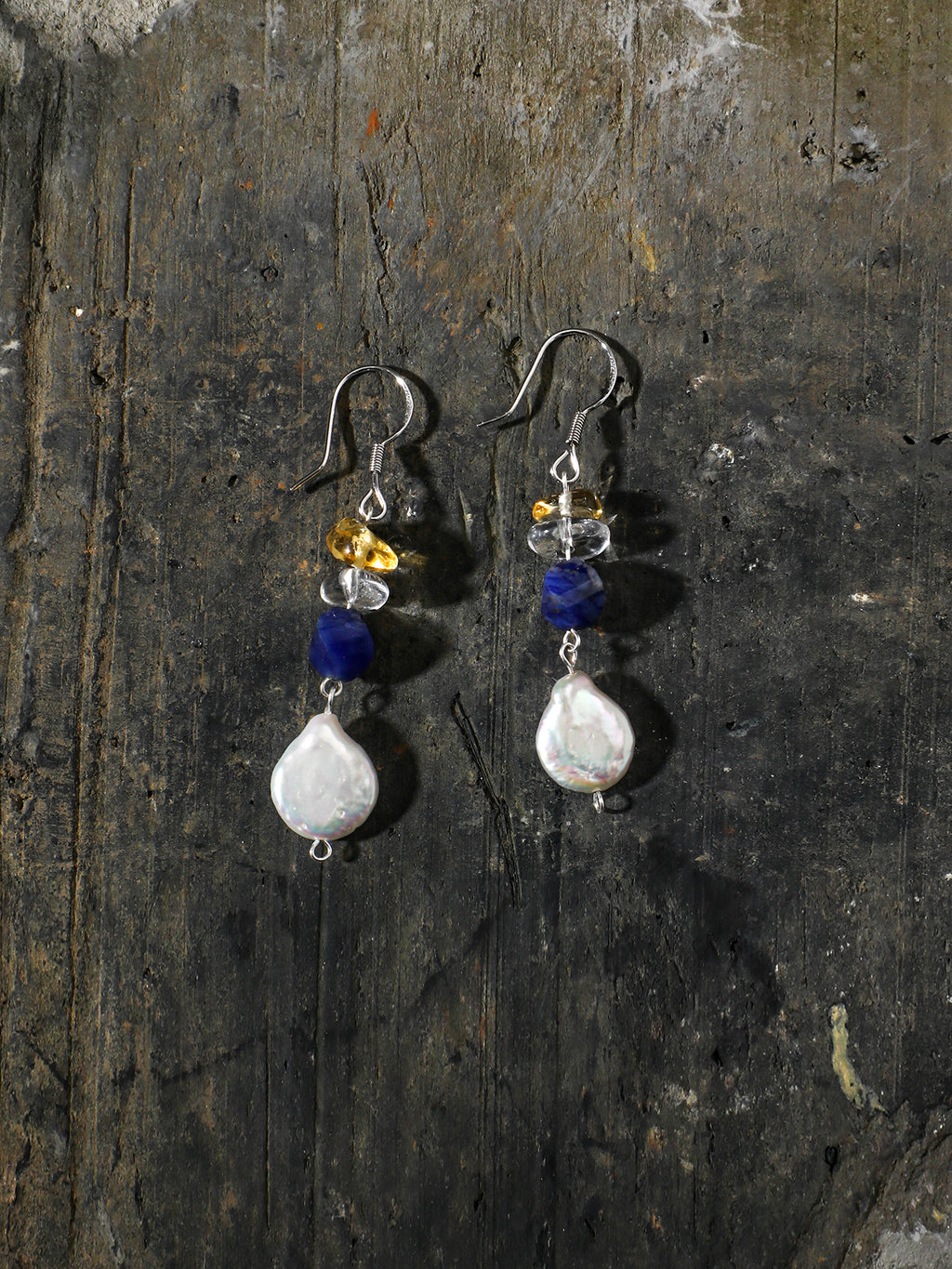 SENLORE Button Baroque Crystal Earrings – Detail Close-up