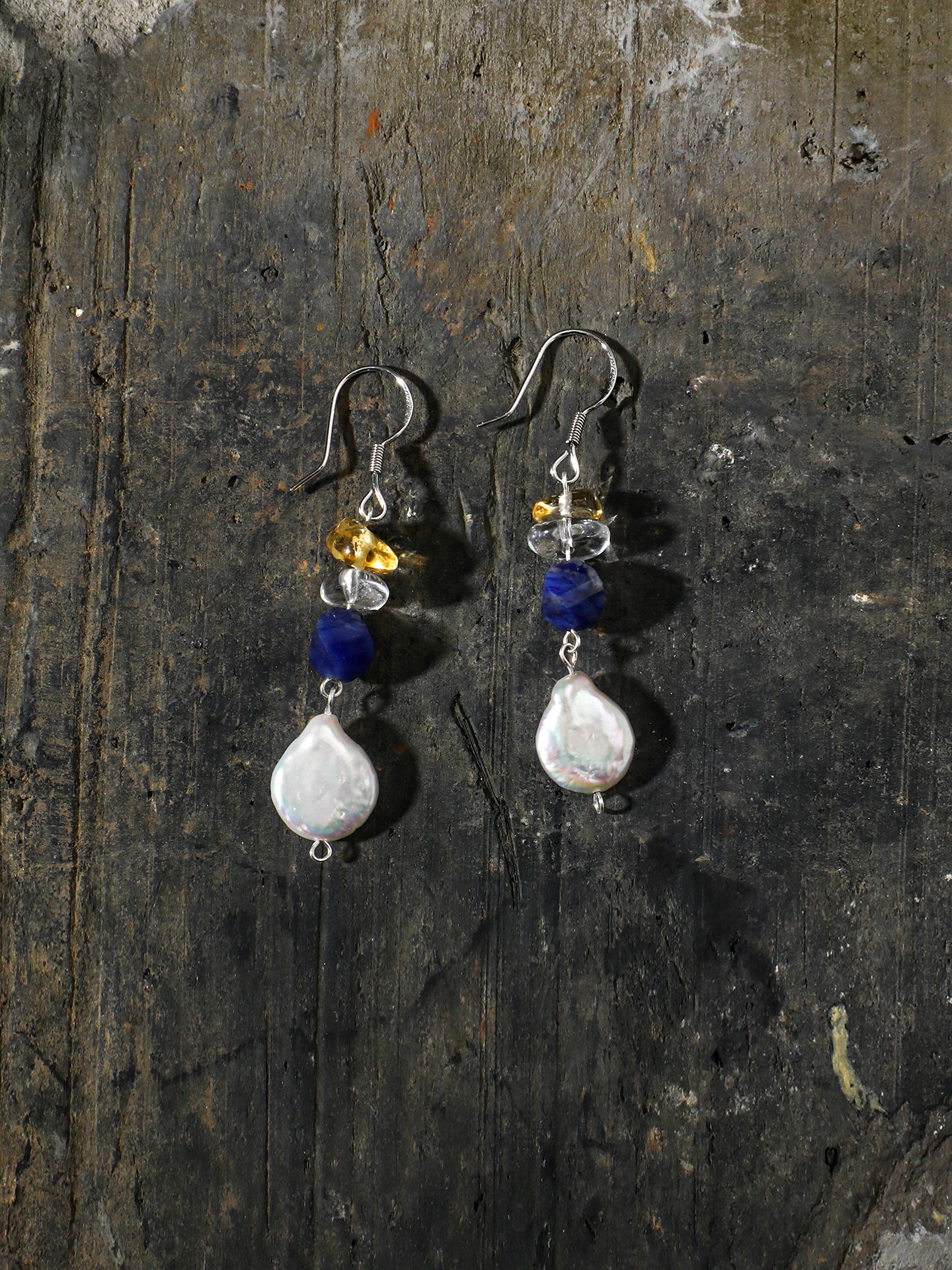 SENLORE Button Baroque Crystal Earrings – Detail Close-up