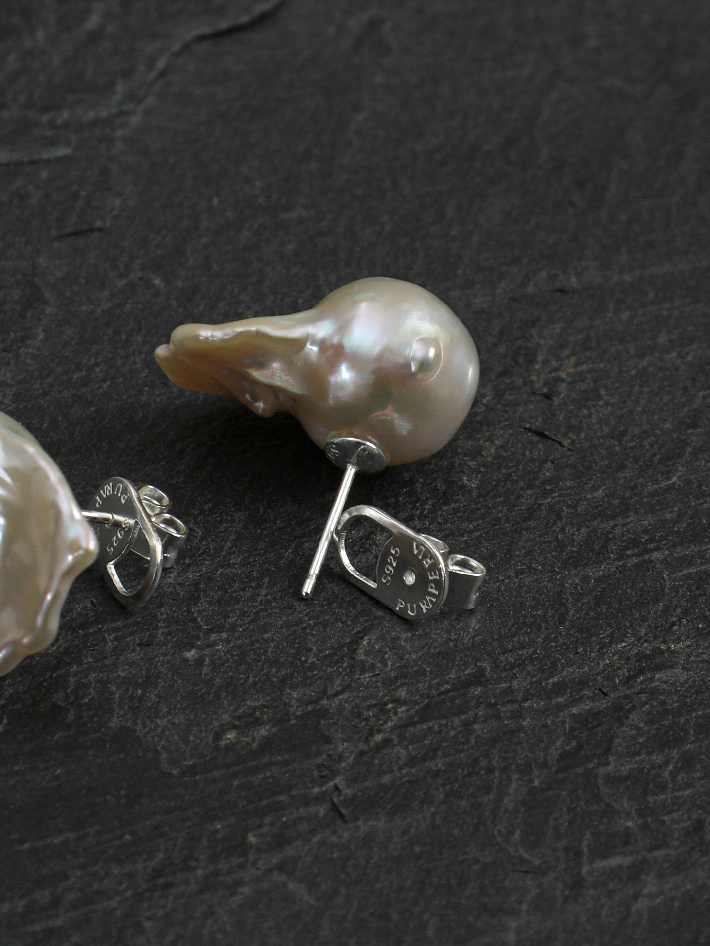 SENLORE Natural Baroque Earrings – Lifestyle Shot