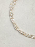 SENLORE Baroque Crystal Necklace – Lifestyle Shot