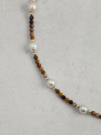 SENLORE Egg Yolk Stone Pearl Necklace – Lifestyle Shot