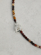 SENLORE Egg Yolk Stone Pearl Necklace – Lifestyle Shot