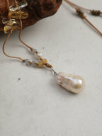 SENLORE Minimalist Baroque Crystal Necklace – Lifestyle Shot