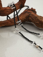 SENLORE Minimalist Black Tourmaline Clear Quartz Necklace – Detail Close-up