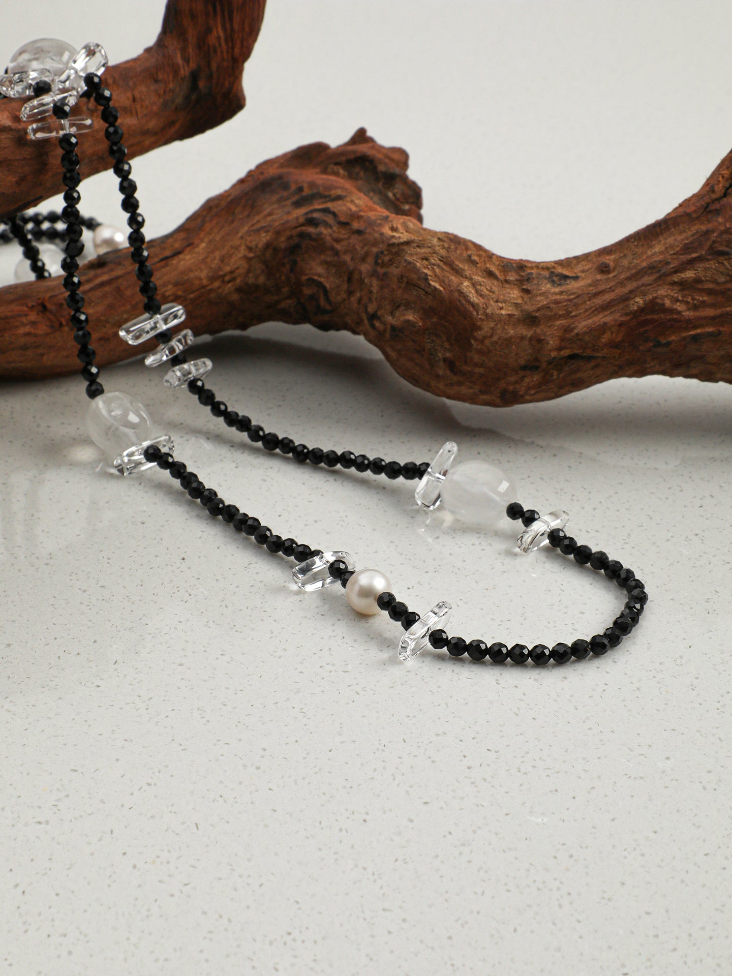SENLORE Minimalist Black Tourmaline Clear Quartz Necklace – Lifestyle Shot