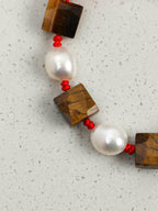 SENLORE Square Tiger's Eye Pearl Bracelet – Front View