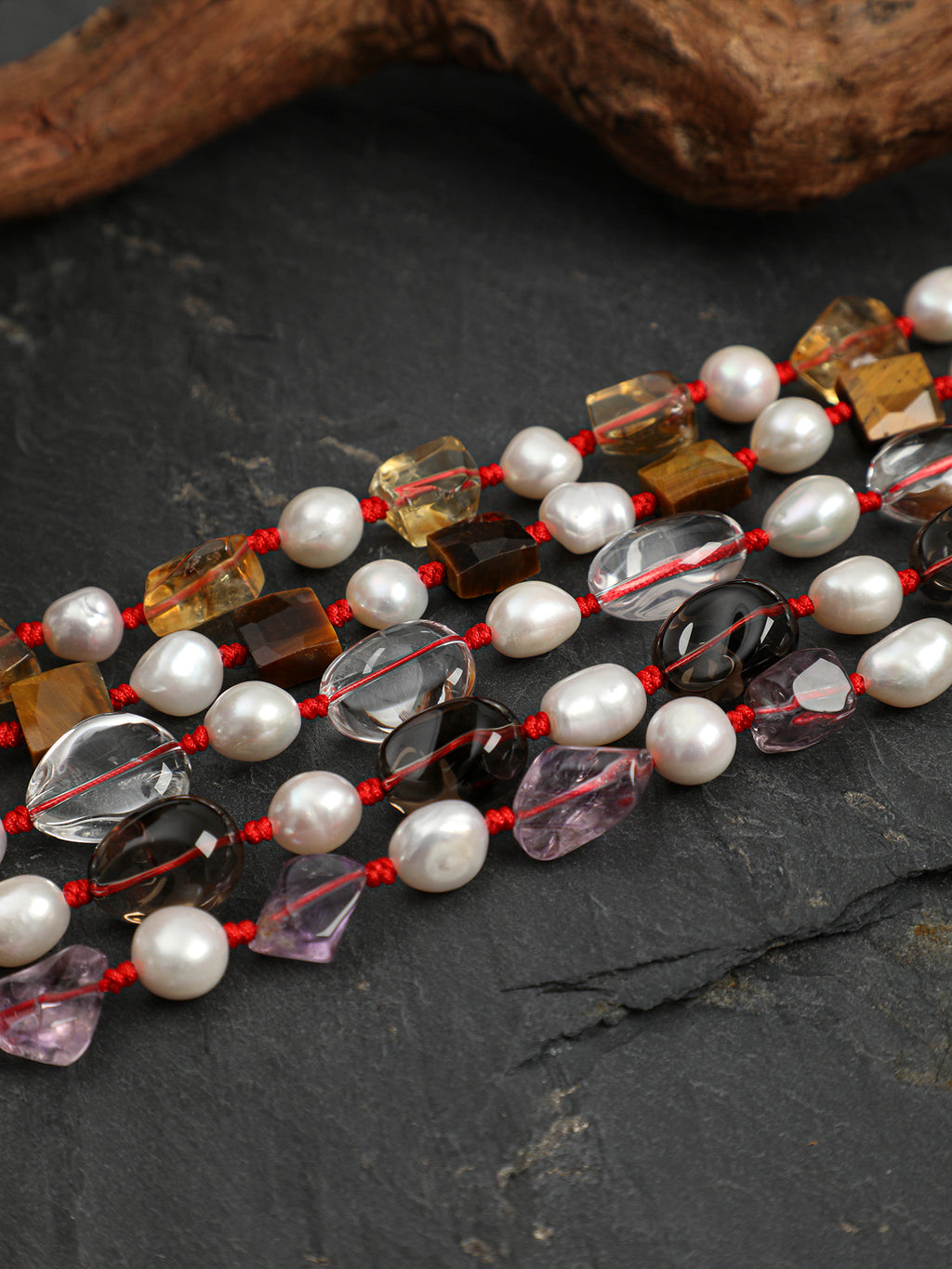 SENLORE Square Tiger's Eye Pearl Bracelet – Side View
