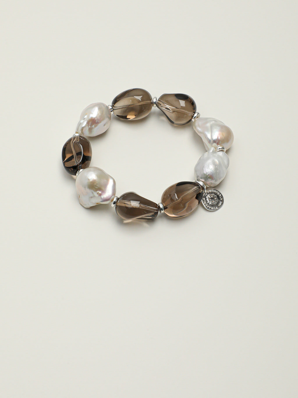 SENLORE Crystal Freeform Baroque Bracelet – Detail Close-up