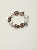 SENLORE Crystal Freeform Baroque Bracelet – Detail Close-up